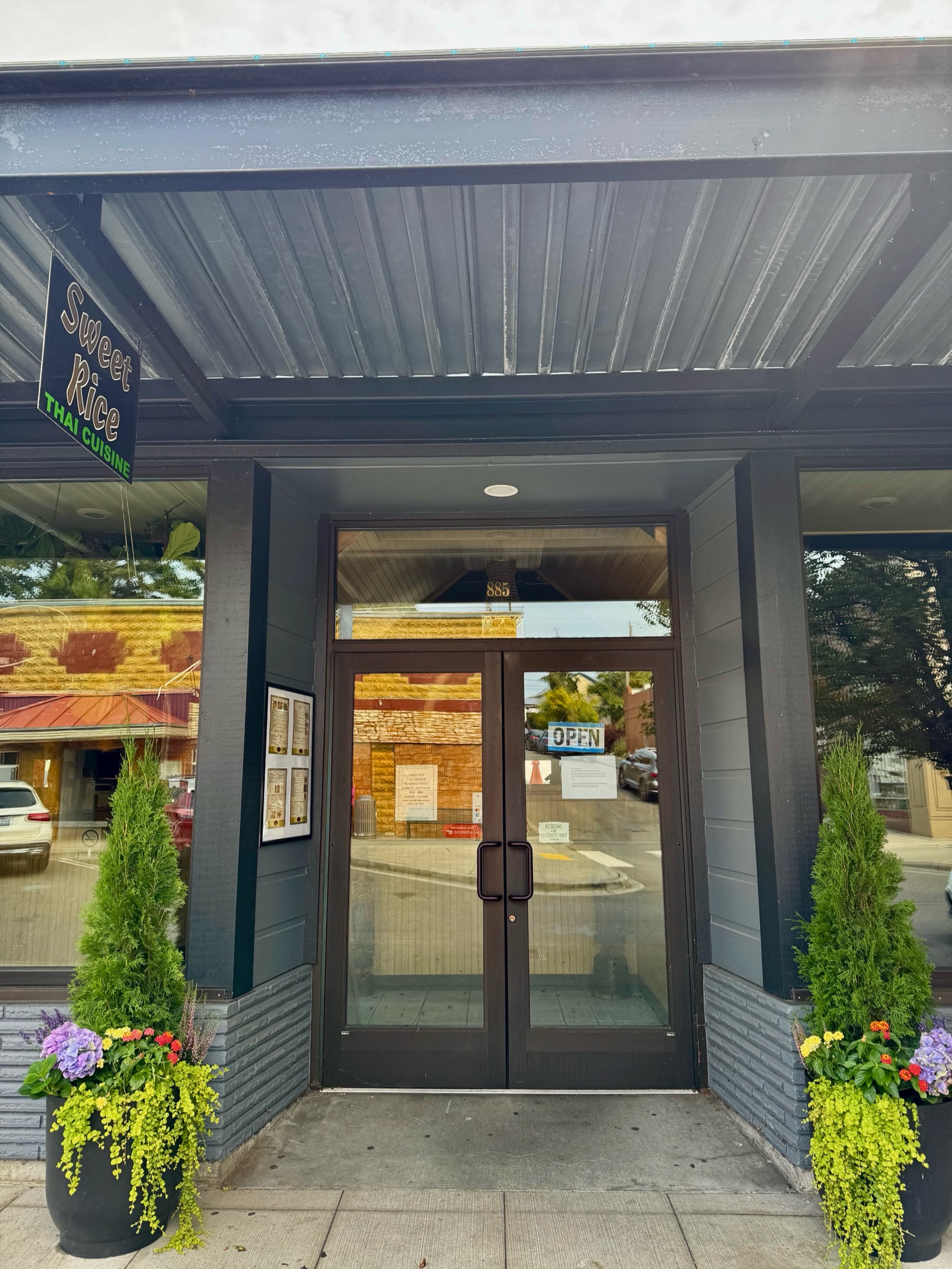 Sweet Rice Thai Cuisine